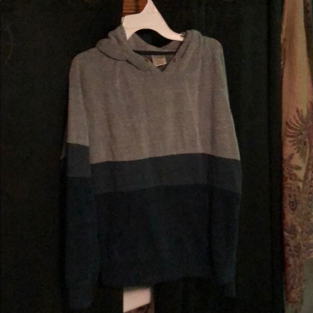 Zumiez brand tricolor hoodie sweatshirt